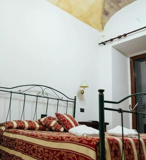 مسافرخانه Concordia Rooms B&b