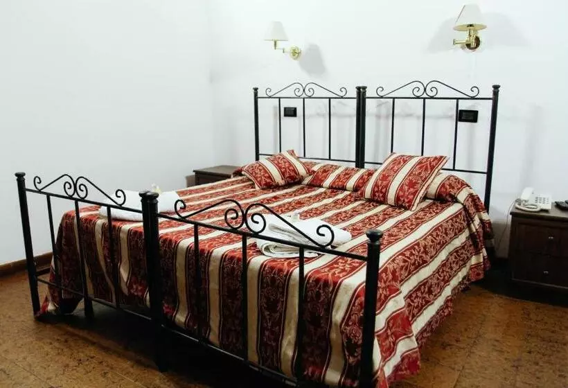 مسافرخانه Concordia Rooms B&b