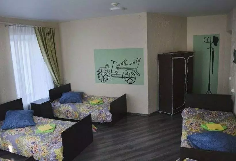 Hostel Romanov