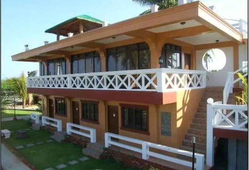 Hotelli Punta Riviera Resort