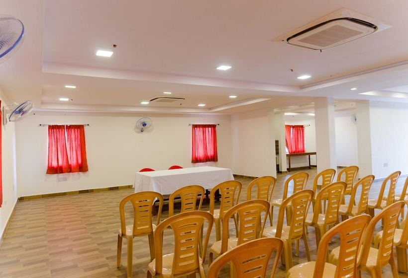 هتل Sri Krishna Residency