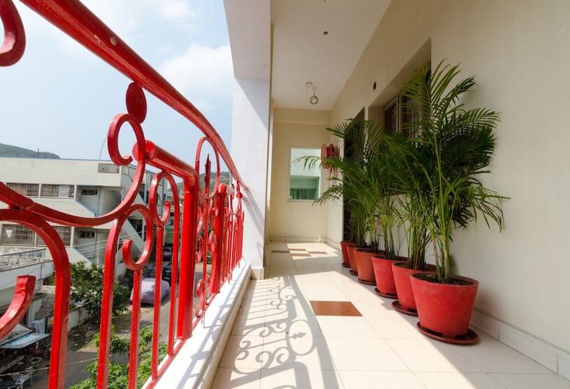 هتل Sri Krishna Residency