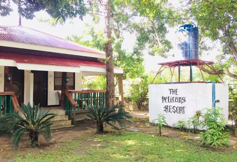 Hotelli The Pelicans Resort