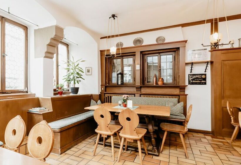 ペンション Gasthof Goldener Greifen