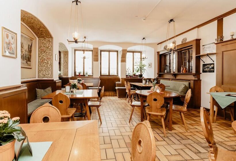 ペンション Gasthof Goldener Greifen