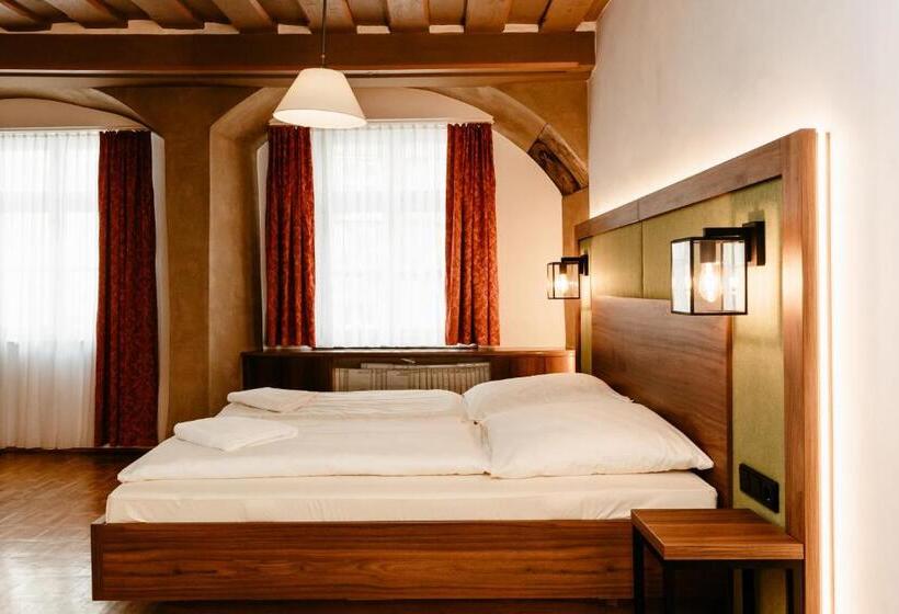 ペンション Gasthof Goldener Greifen