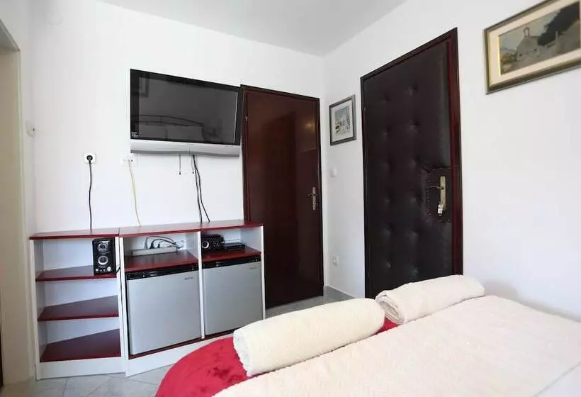 پانسیون Golden Gate Dream Rooms