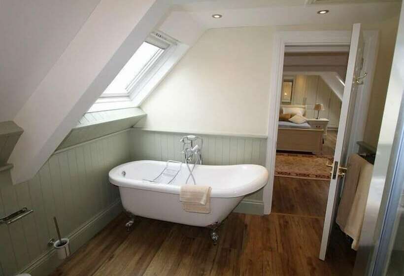 膳宿费 The Old Dispensary