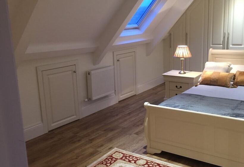 膳宿费 The Old Dispensary