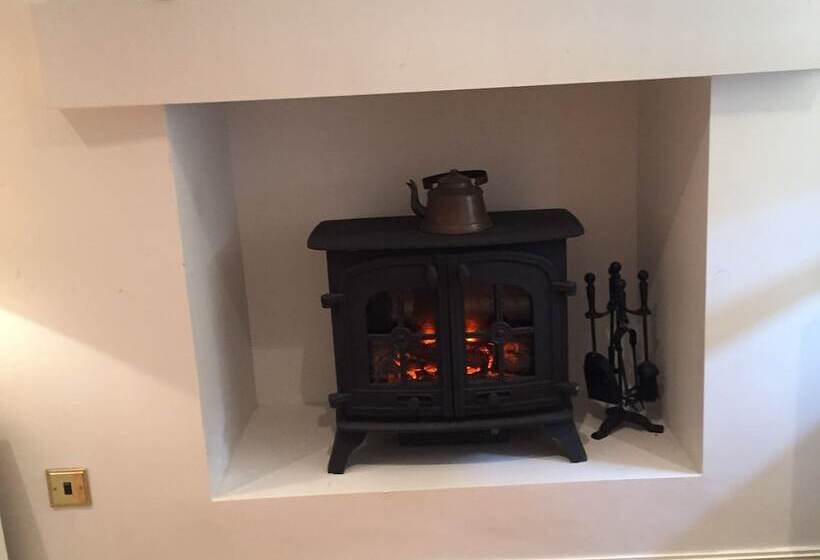 膳宿费 The Old Dispensary