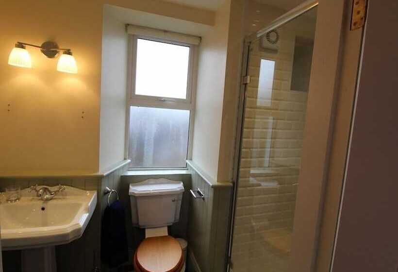 膳宿费 The Old Dispensary