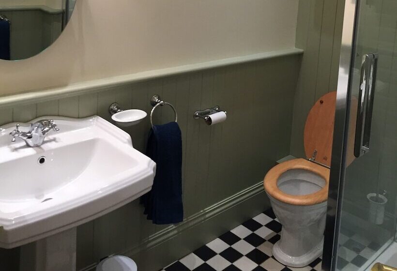 膳宿费 The Old Dispensary