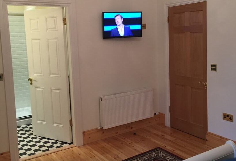 膳宿费 The Old Dispensary