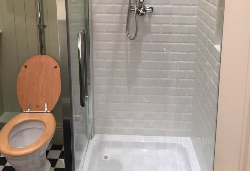 膳宿费 The Old Dispensary