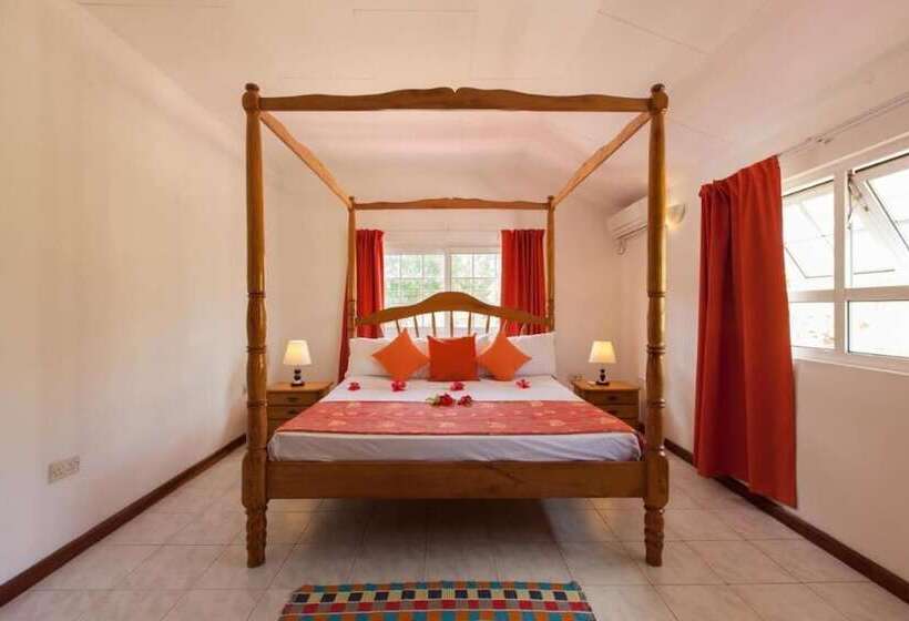 پانسیون Villa Confort