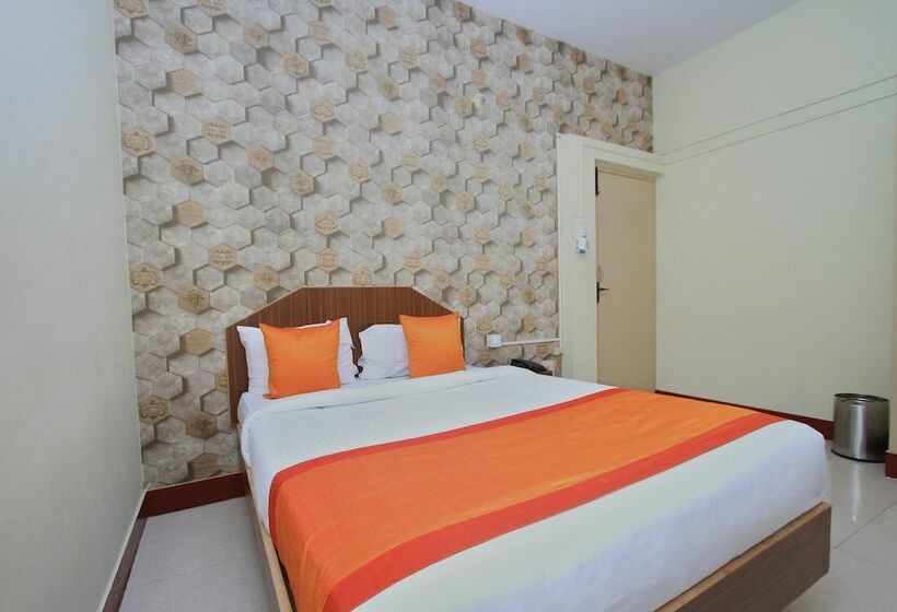 Hotel Collection O 29274 Msr Comforts