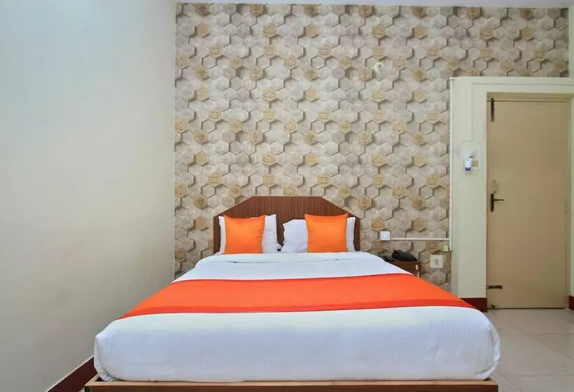 Hôtel Collection O 29274 Msr Comforts