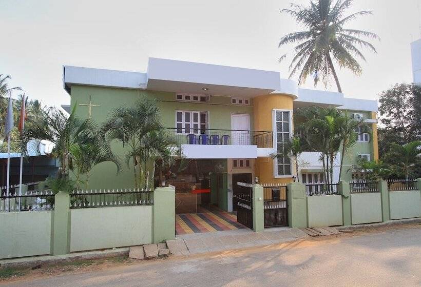 Hotel Collection O 29274 Msr Comforts