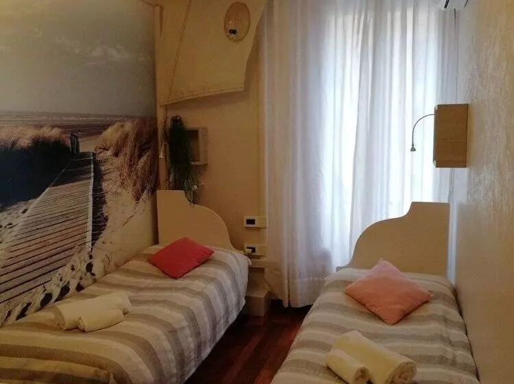 پانسیون 328 Il Veliero Romantico