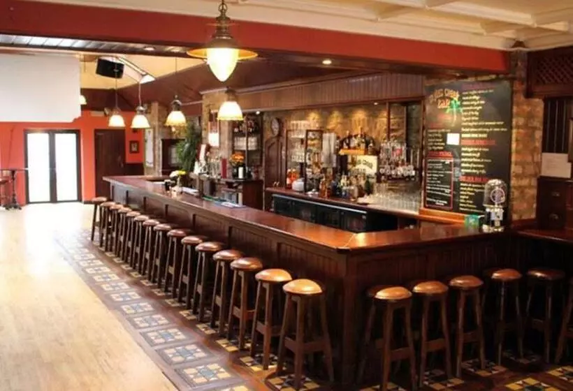 ペンション Myles Creek