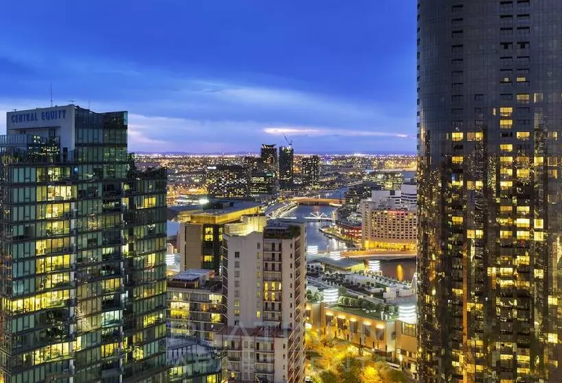 Platinum Apartments On Southbank