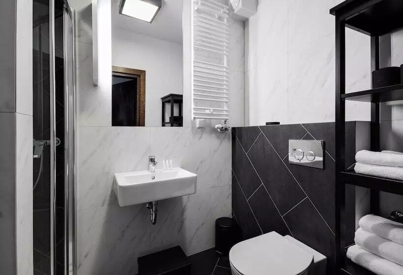 Too Good Apartments