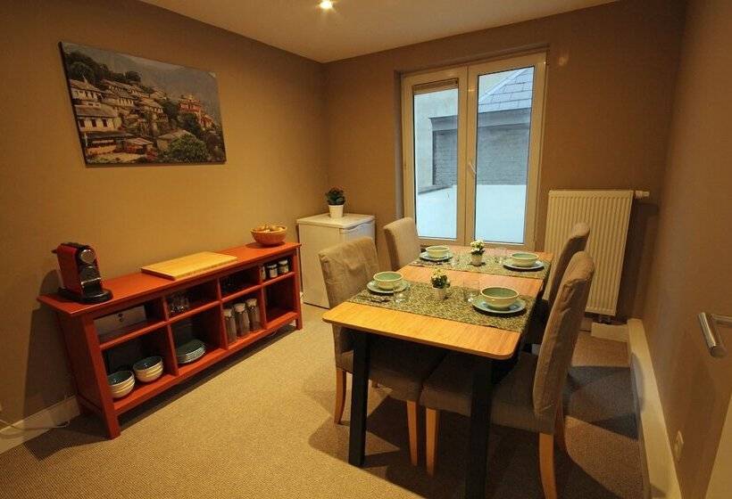 تختخواب و صبحانه Hooome