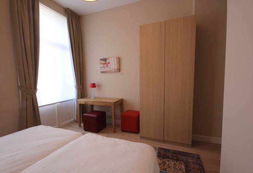 تختخواب و صبحانه Hooome