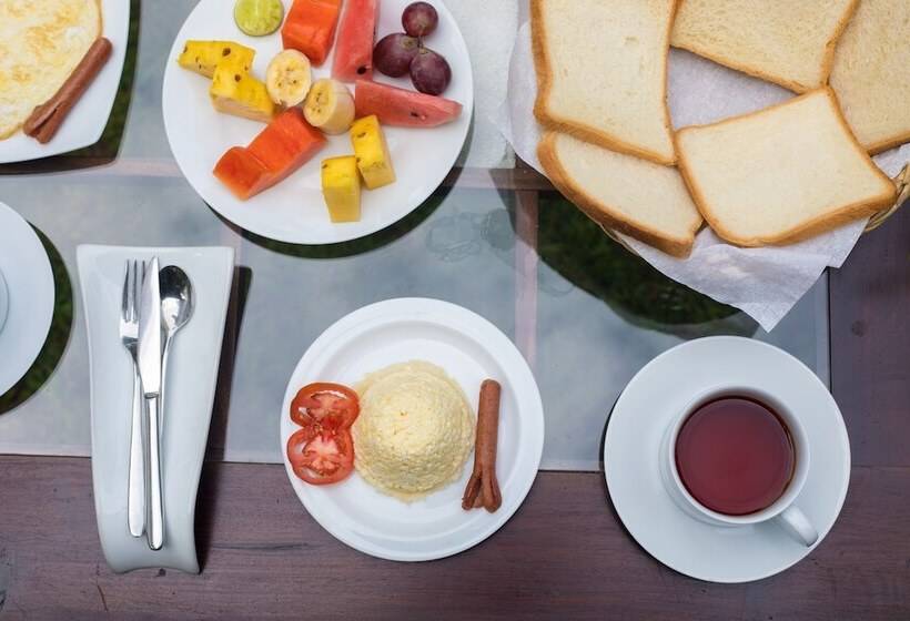 هتل Green Villa Unawatuna