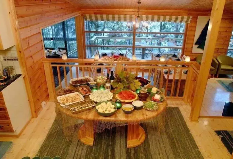 äijälän Rusti Paratiisisaari