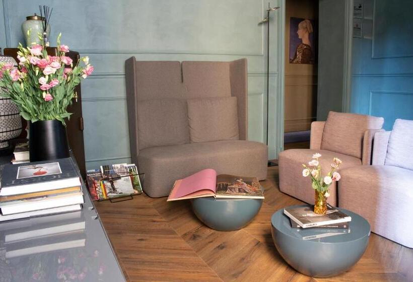 Le Quattro Dame Luxury Suites