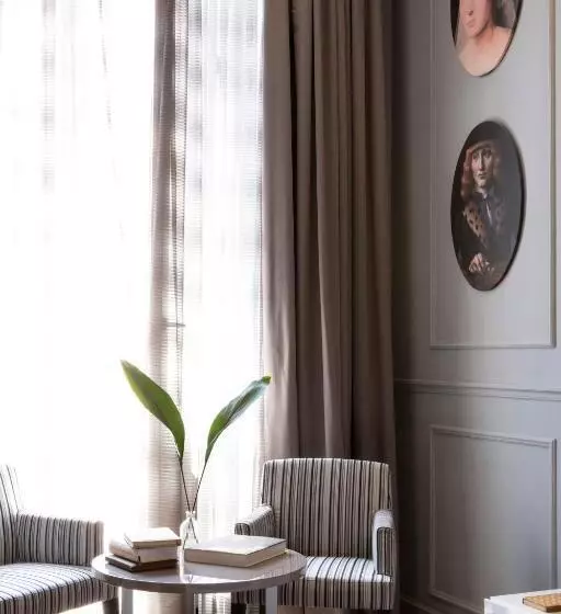 Le Quattro Dame Luxury Suites