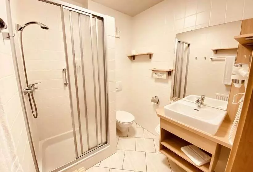 Majatalo Gasthof Zum Moosmann   Familie Pachernigg