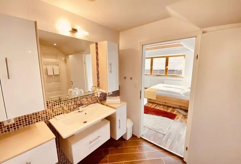 Majatalo Gasthof Zum Moosmann   Familie Pachernigg