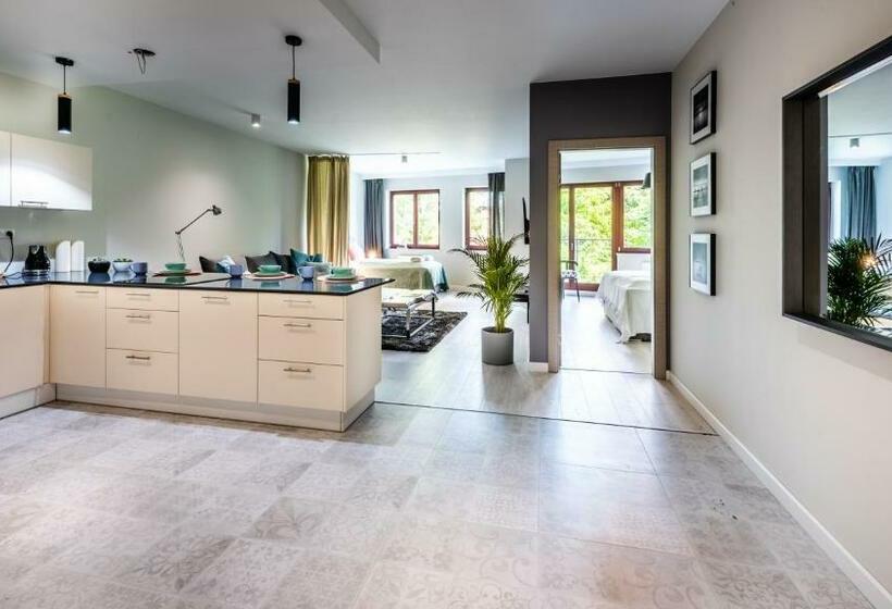 A11 Apartments & Spa Dermique