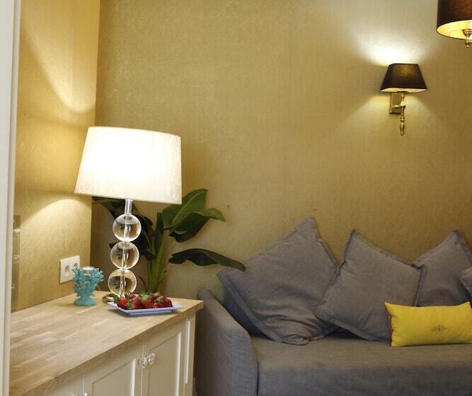 A11 Apartments & Spa Dermique