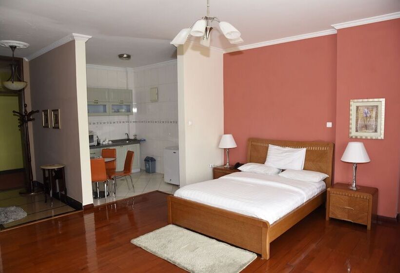 Diplomat Luxury Furnished Apartments