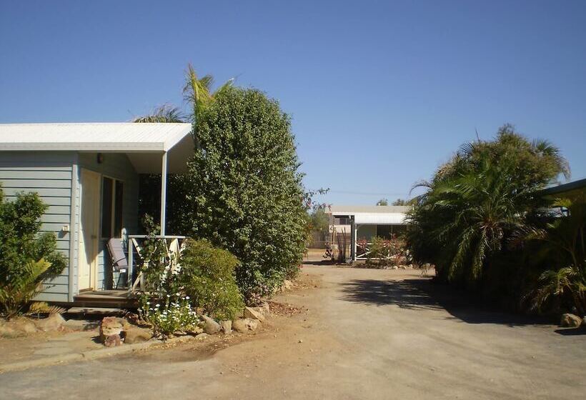 호텔 Banjo S Overnight & Holiday Units