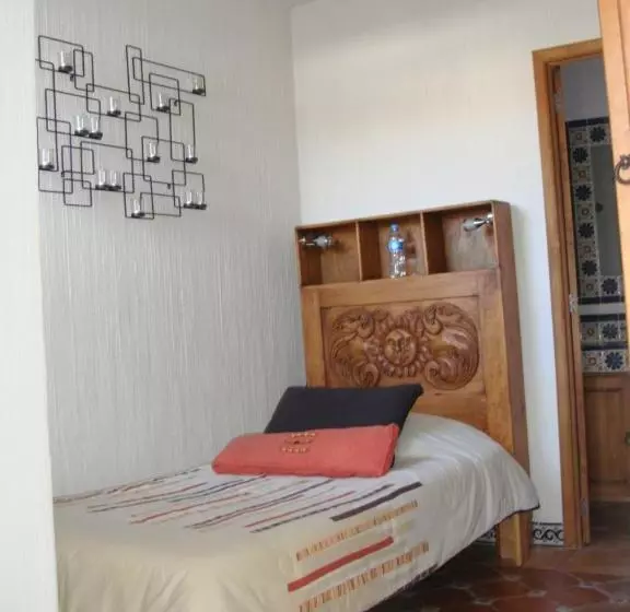 هتل Ito Casa Dionisio