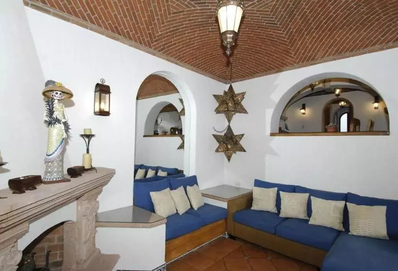 هتل Ito Casa Dionisio