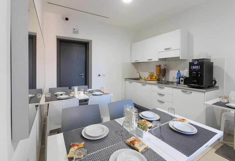 پانسیون Trevi Elite Rome