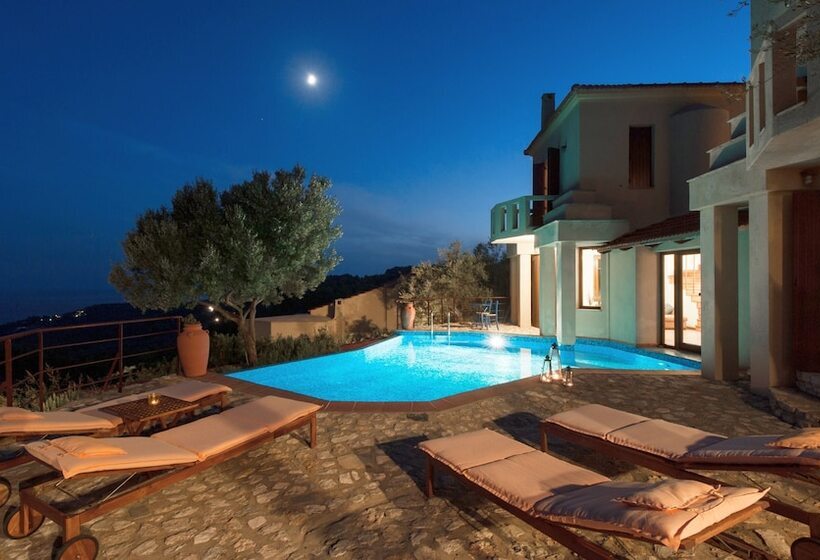 Poikilma Alonissos Villas