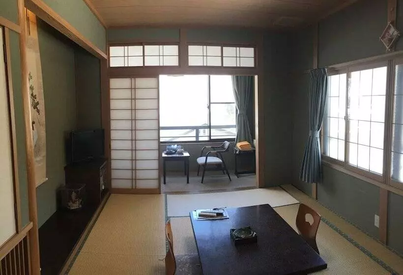Ryokan Tanaka
