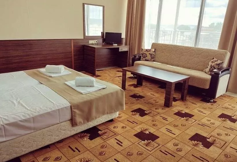 Hotelli Hostel Coral City