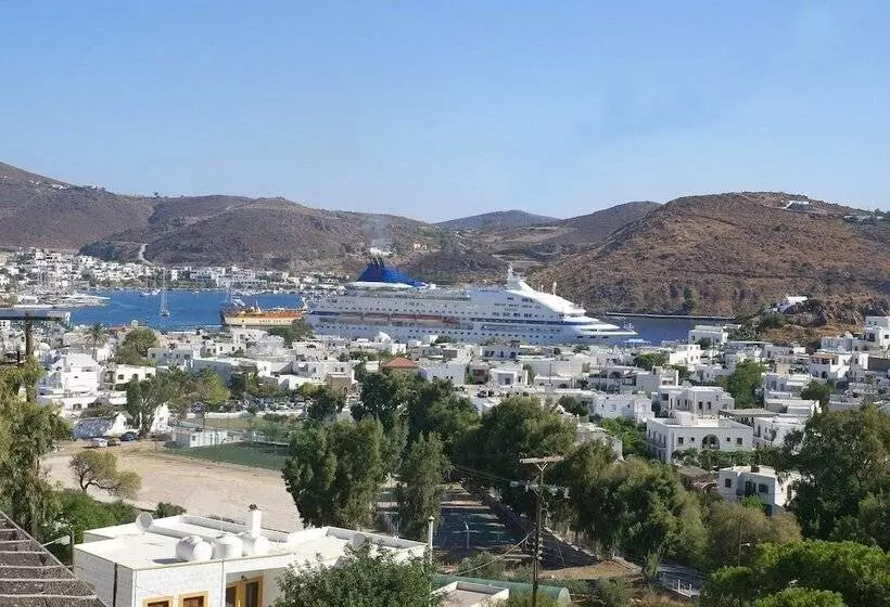 Hotelli Kalderimi Studios