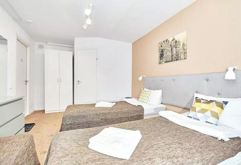 ホテル Seven Bridges