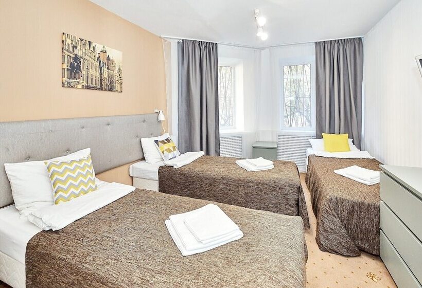 فندق Seven Bridges