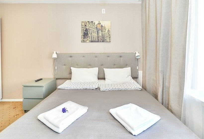 فندق Seven Bridges