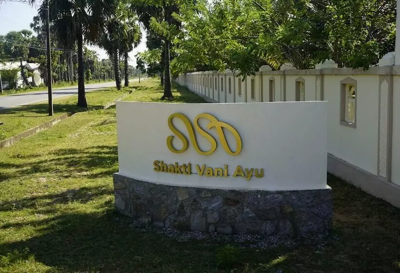 Hotelli Shakti Vani Ayu