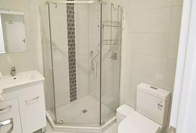 Motelli Three Palms Lodge